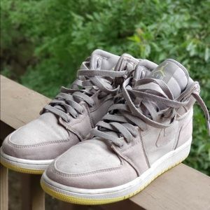 Grey “atmosphere” Jordan 1s with neon base